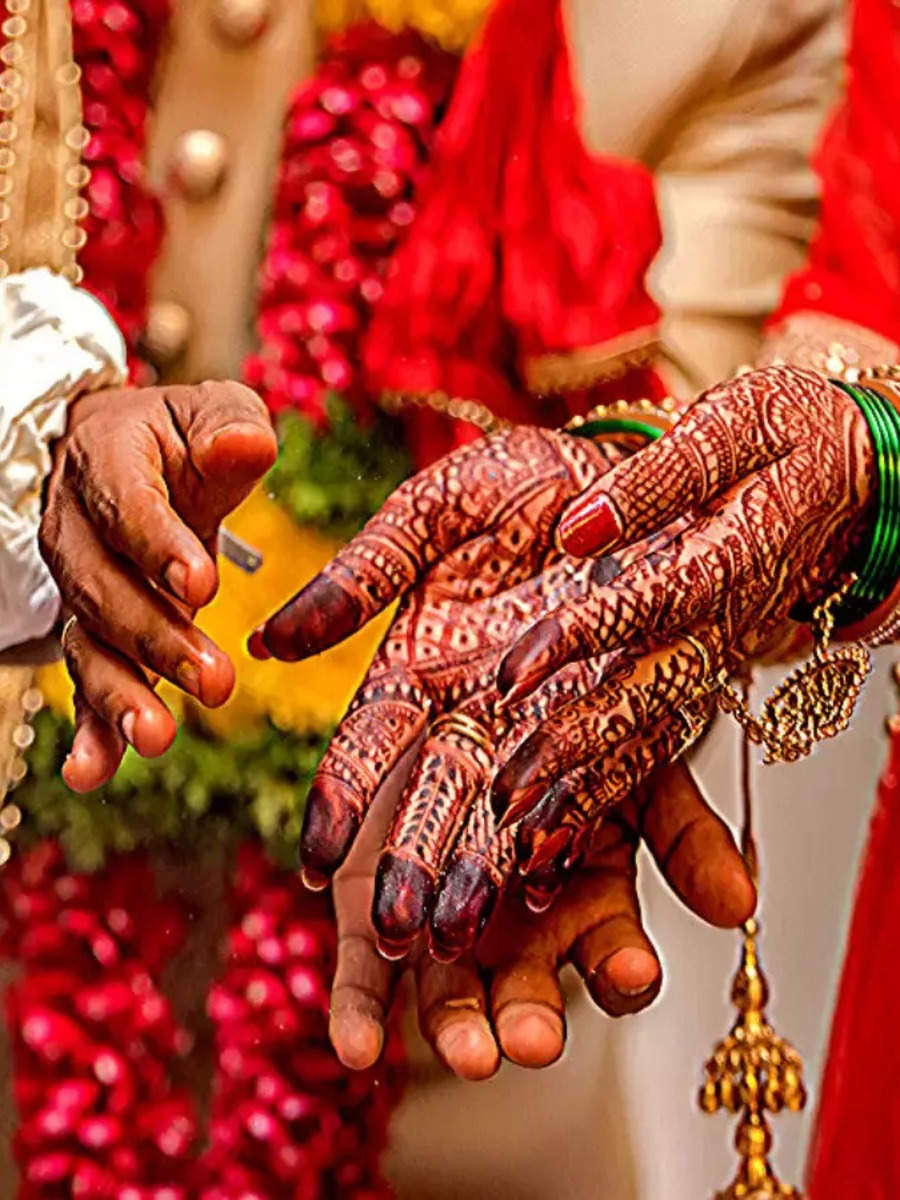 pita-ki-sampatti-me-betiyon-ke-haq-ka-kanoon-kya-hai-marriage