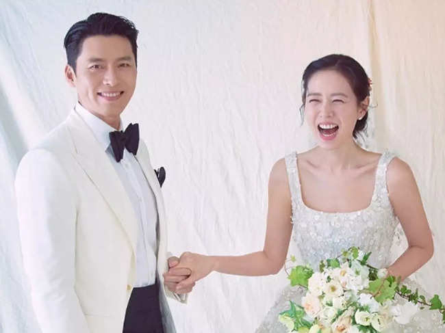 ​Son Ye-jin and Hyun Bin ​confirmed their relationship in January 2021.