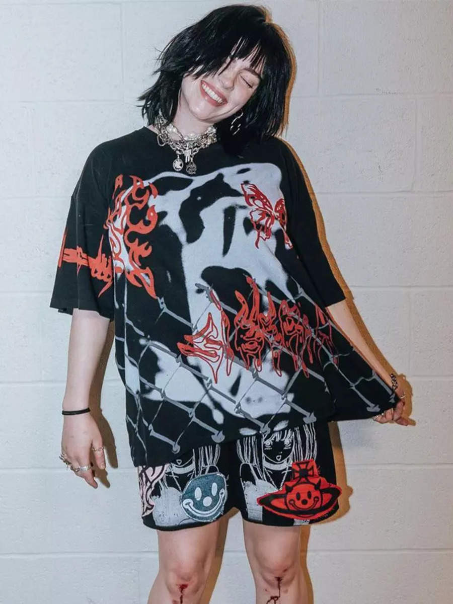 Only Billie Eilish can carry so many different looks! | TOIPhotogallery