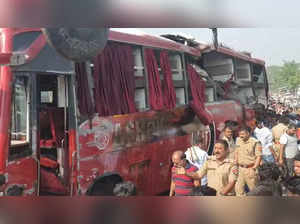 UP: Three dead, over 30 injured as private bus overturns in Ayodhya