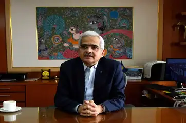 Big NBFCs to decide their own future: RBI Governor