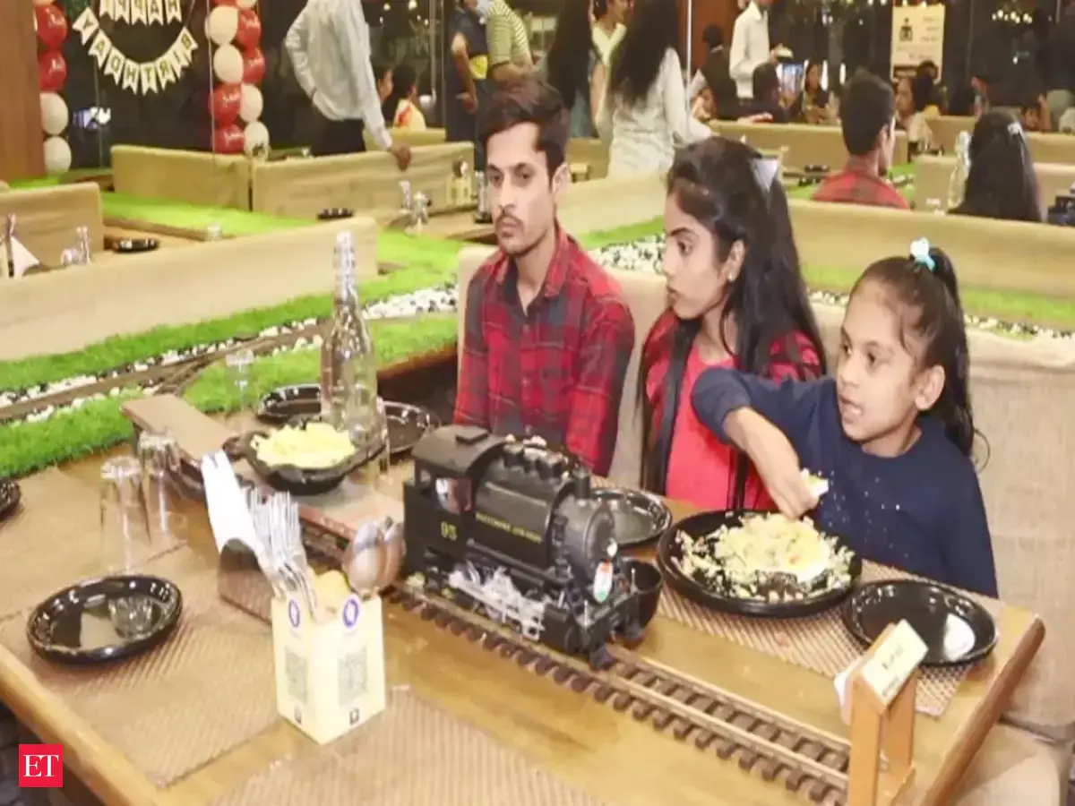 This Surat restaurant has toy trains to serve food - Trains to serve ...