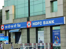 HDFC Bank to raise Rs 50,000 cr via bonds; re-appoints Renu Karnad as director