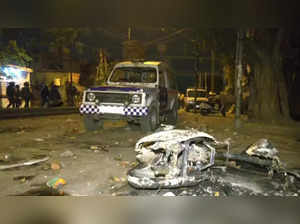 Violence at Hanuman Jayanti rally in Jahangirpuri, cops injured