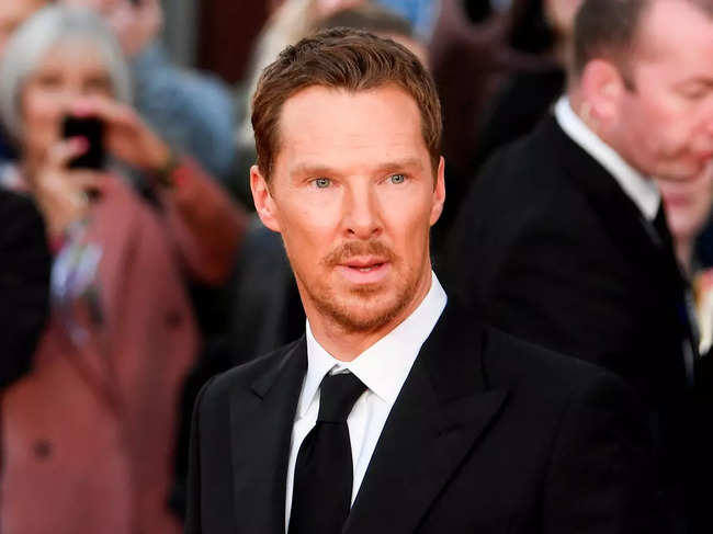 This will be two-time Oscar-nominated actor Benedict Cumberbatch's second hosting gig after he made his debut back in November 2016​