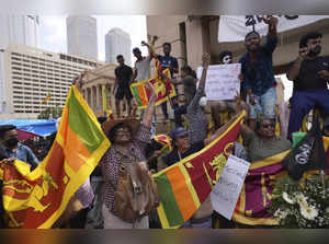 Colombo: Sri Lankans shout slogans