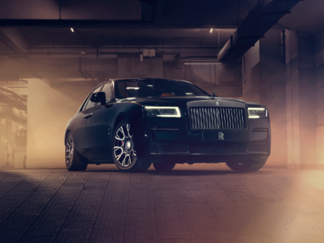 Luxe on wheels Rolls-Royce Black Badge Ghost - powered by 6.7l V12 engine - debuts in India