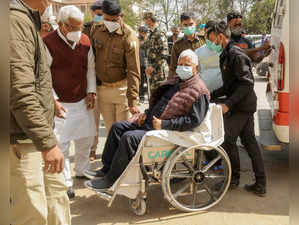 Ranchi: Rashtriya Janata Dal (RJD) Chief Lalu Prasad Yadav arrives at the cardio...