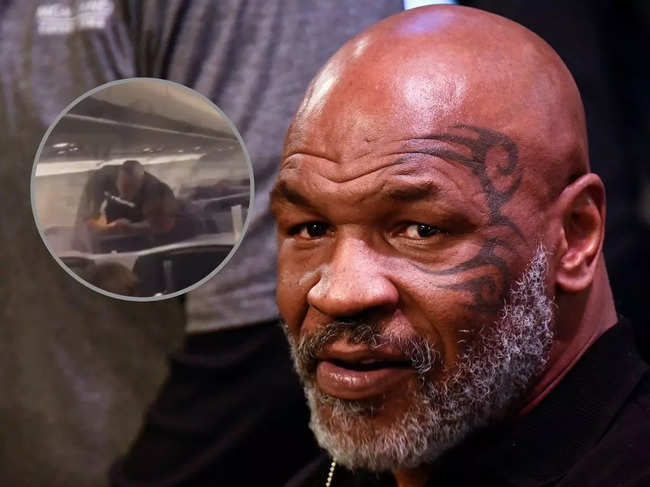 ​According to AFP, Mike Tyson was reported to have walked off the plane before it took off for Florida.​