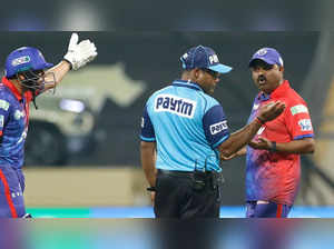 No-ball row: IPL hands Rishabh Pant and Shardul Thakur heavy fines; Pravin Amre suspended for a match