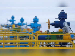 Gas-price-falls-in-Europe-as-Russian-gas-flow-recedes-1280x720 (1).