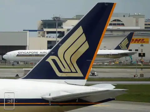 ​Singapore to Newark in 18 hrs 25 min