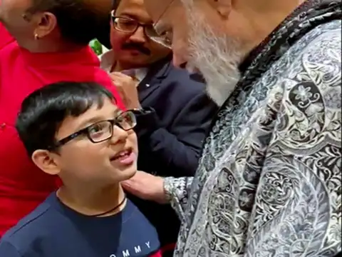 ​Boy sings a song for him