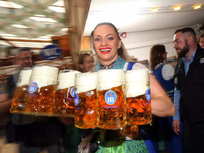 ​The Oktoberfest would be held "without conditions or restrictions."