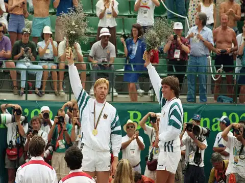 Great on grass, weak on clay