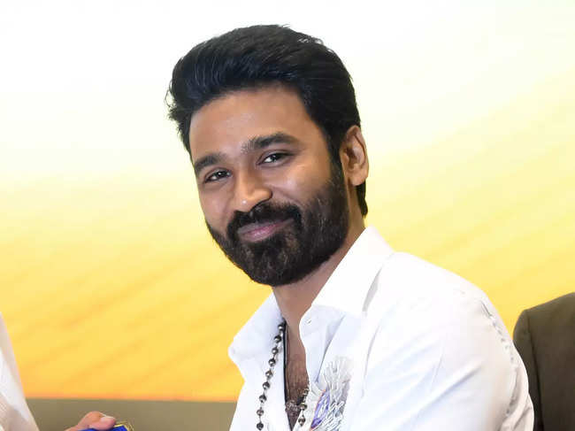 ?Kathiresan and Meenakshi claimed that Dhanush reportedly left his home town and went to Chennai to pursue his career in the film industry.?