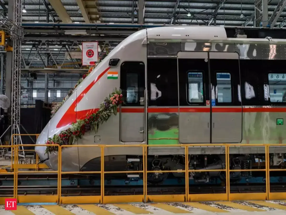 India's first high speed trainset handed over to NCRTC - 1st semi high ...