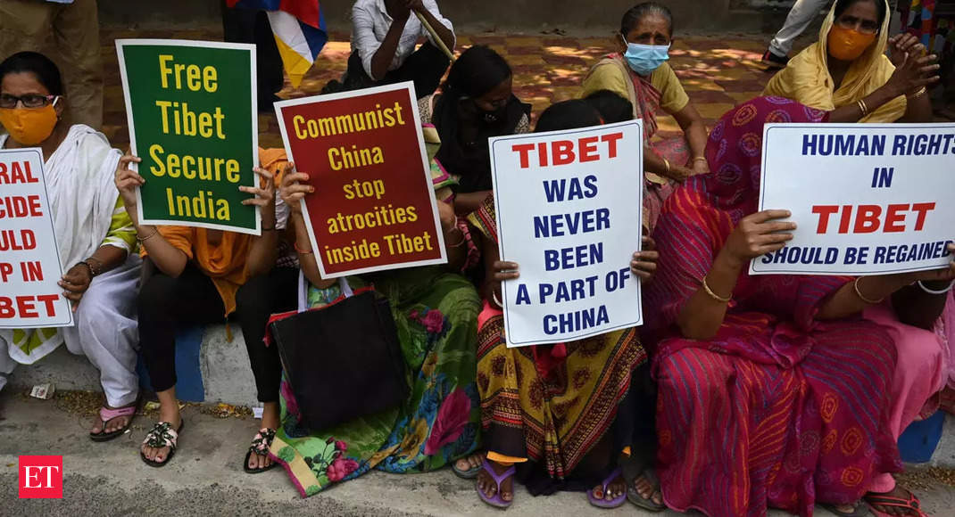 报道称，中国长期以来一直试图摧毁藏语