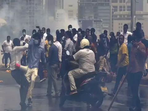 ​8 dead, more than 200 injured