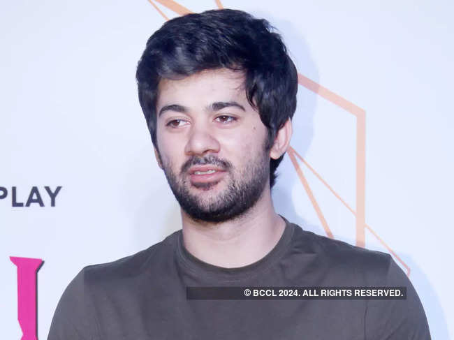 ​According to the rumours, Karan Deol and his childhood friend, Drisha, had been dating for quite some time.