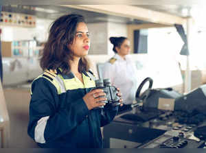 Maersk_Indian-woman