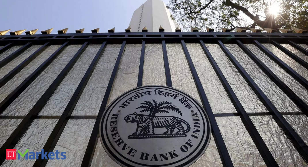 Preferred 50 bps rate hike in May, not clear why most in panel sought 40: MPC’s Varma