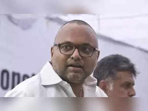 CBI books Karti for 'taking Rs 50 lakh bribe' to facilitate visa of Chinese nationals, raids 10 premises; Chidambaram points out 'timing'