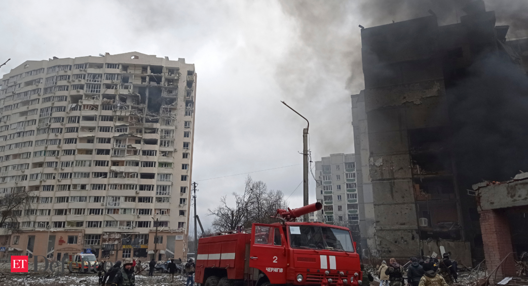 Mariupol battle: Russia says Mariupol battle at end as Ukrainian defenders surrender