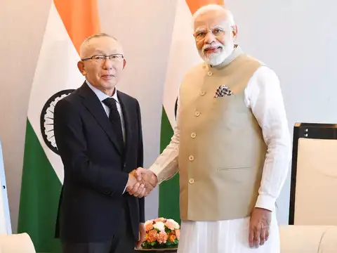 ​Meeting with Uniqlo CEO