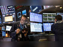 Wall Street rallies on back of big tech, banks