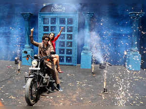 Bollywood actors Kartik Aaryan and Kiara Advani