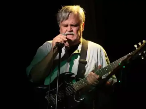 Bruce Hampton