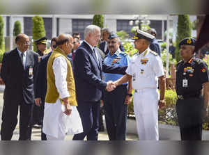 New Delhi: Israeli Defence Minister Benny Gantz shakes hands with Indian Navy ch...
