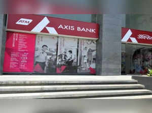 Axis Bank shares tumble over 5% after earnings announcement