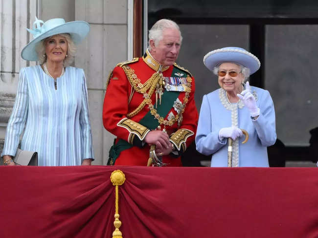 Queen Elizabeth II (right)