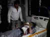Bihar: Doctors treat patients using mobile phone lights in Sasaram, watch!