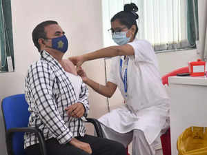 Mumbai sees slight dip in COVID-19 cases, logs 1,702 fresh infections; active count now 7,998