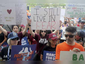 Thousands take to US streets demanding action on gun laws