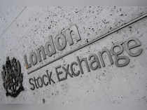London stocks hit more than three-week low on UK slowdown fears
