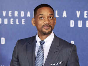 A month after Oscars slapgate, Will Smith hits therapy mode; may appear on David Letterman's chat show