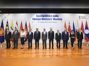 India, ASEAN agree to work towards comprehensive strategic partnership