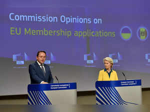 European Union commission: Make Ukraine a member candidate