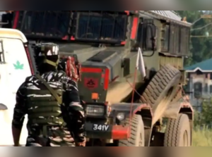 ​​The encounter broke out at Chatpora in Pulwama after the security forces launched a cordon-and-search operation in the area, a police official said.