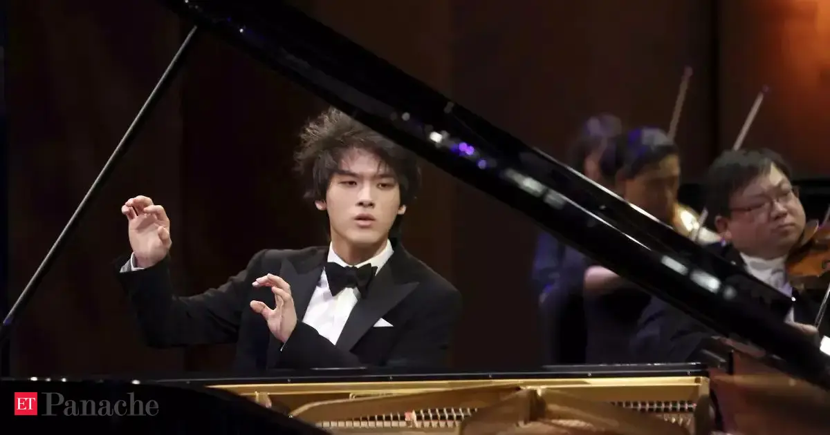 Yunchan Lim: South Korea's 18-year-old Yunchan Lim becomes youngest ...