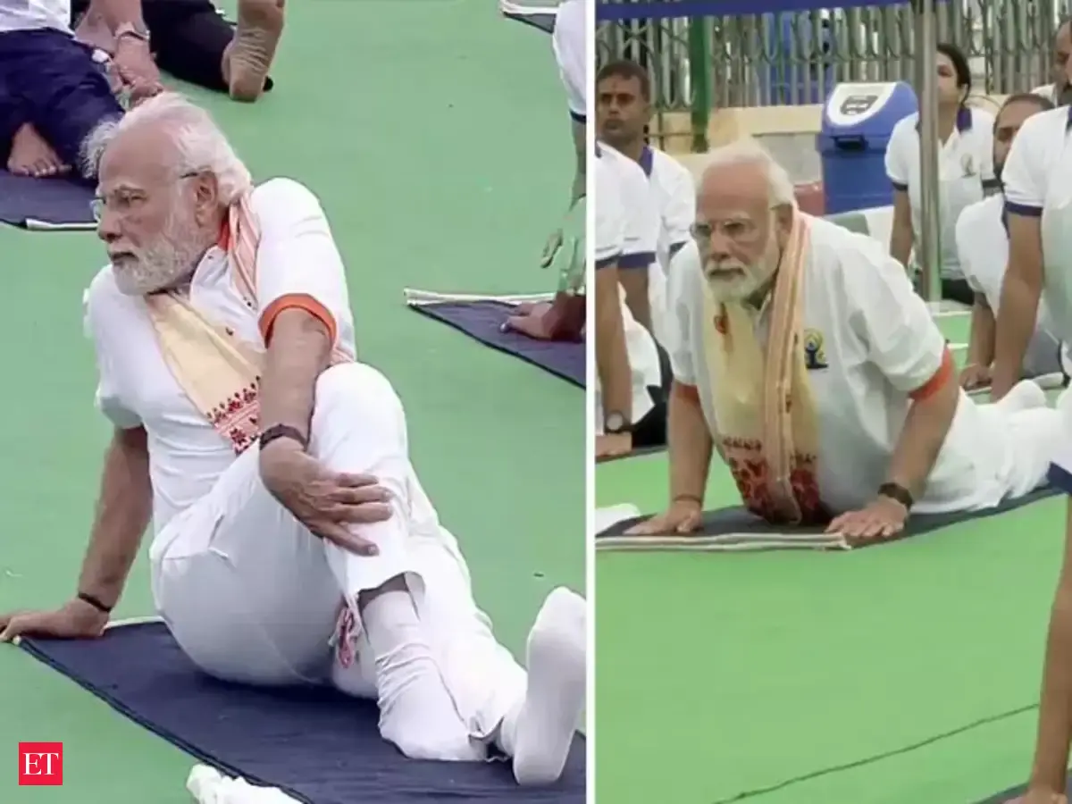 Narendra Modi Yoga: Watch: PM Narendra Modi performs Yoga in Mysuru ...