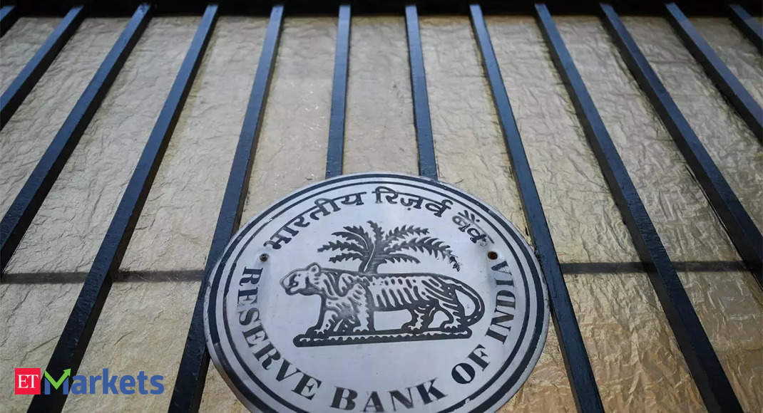 High inflation weighed on MPC members as RBI raised rate: Minutes