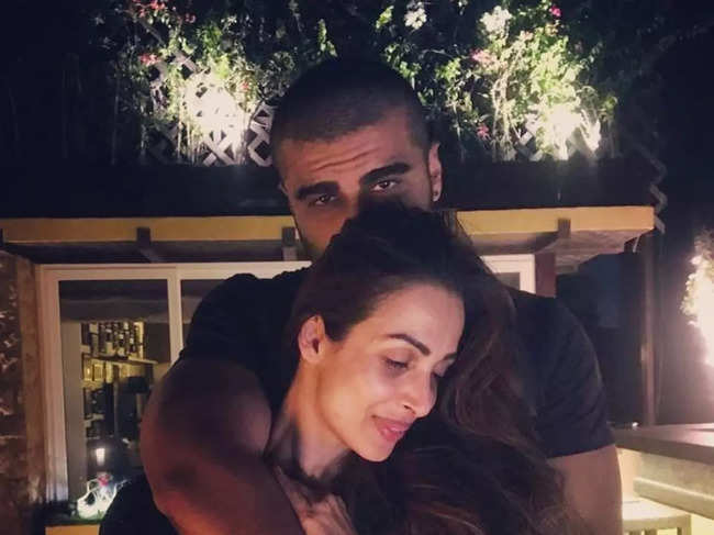 Arjun Kapoor will spend a week with ​Malaika Arora in Paris, according to sources.​