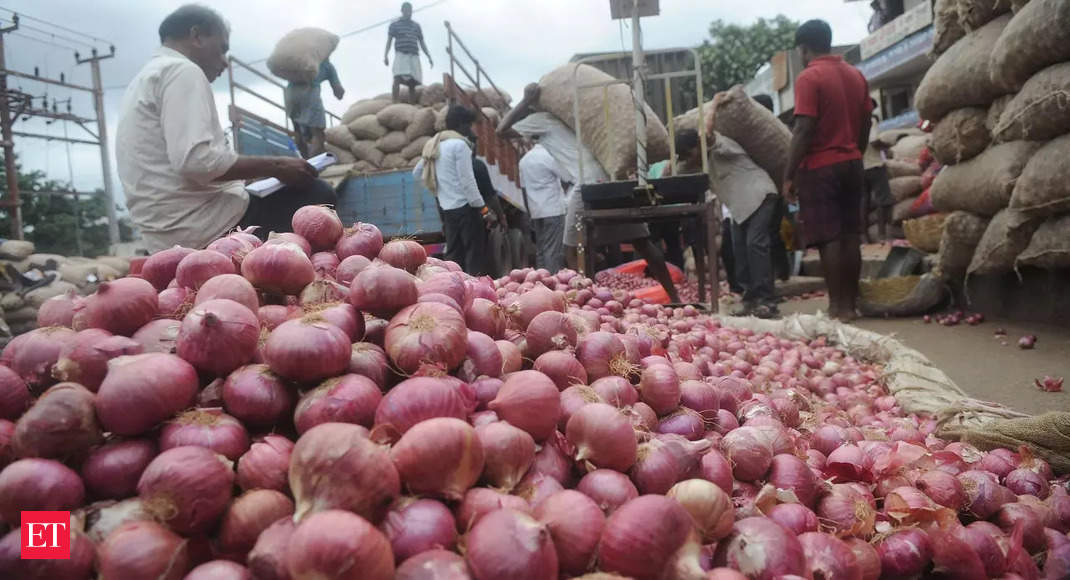 Centre procures 52,460 tonne onion till May for buffer stock