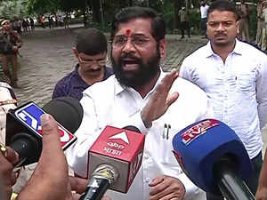Eknath Shinde claims 50 MLAs are with him in Guwahati, 40 of them from Shiv Sena