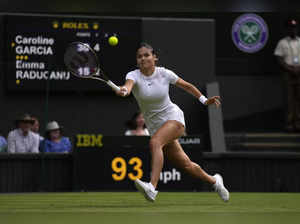 Wimbledon updates | Garcia defeats Raducanu in 2nd round